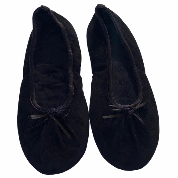 Isotoner House Slippers Size 9.5-10.5